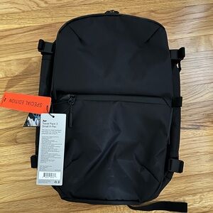 Special Addition: Aer Black Travel Pack 3 Small X-Pac